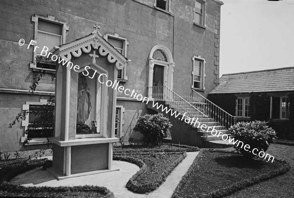 PRESENTATION CONVENT ENTRANCE